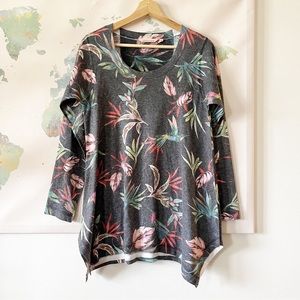 Soft Surroundings Top Agnes Tunic Sharkbite Tropical Floral Knit Size Small